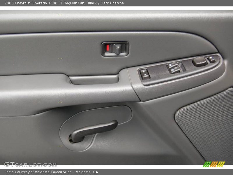 Black / Dark Charcoal 2006 Chevrolet Silverado 1500 LT Regular Cab