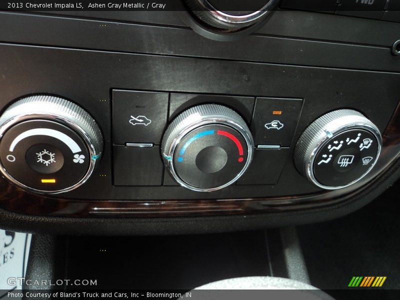 Ashen Gray Metallic / Gray 2013 Chevrolet Impala LS