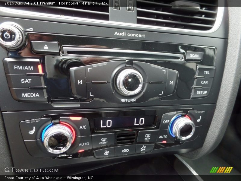 Florett Silver Metallic / Black 2016 Audi A4 2.0T Premium