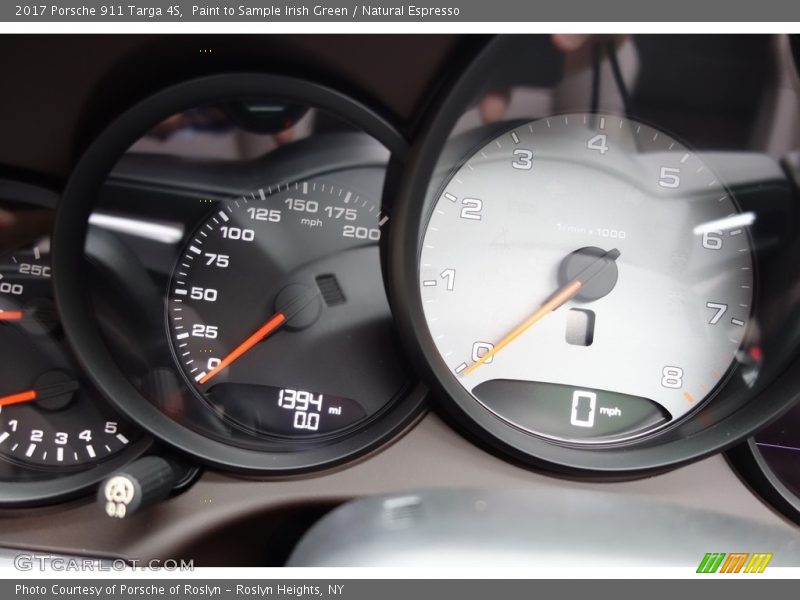 Paint to Sample Irish Green / Natural Espresso 2017 Porsche 911 Targa 4S