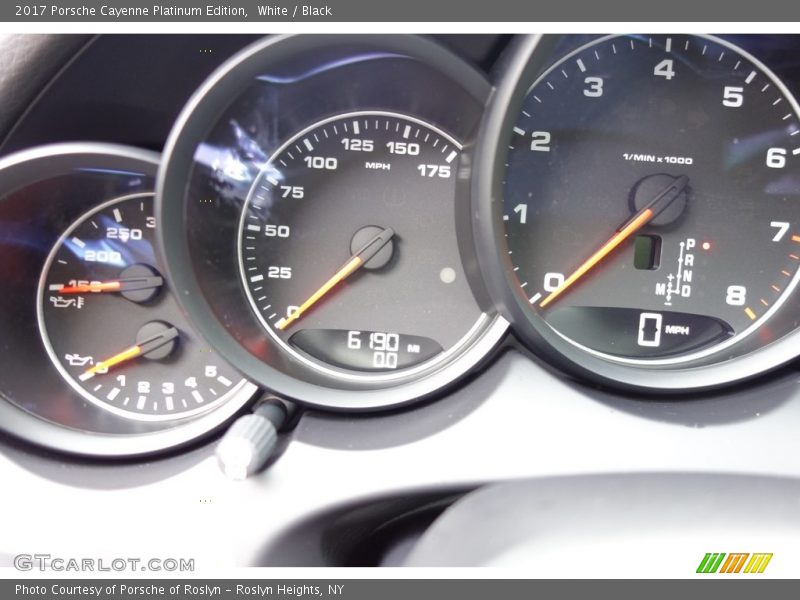 White / Black 2017 Porsche Cayenne Platinum Edition