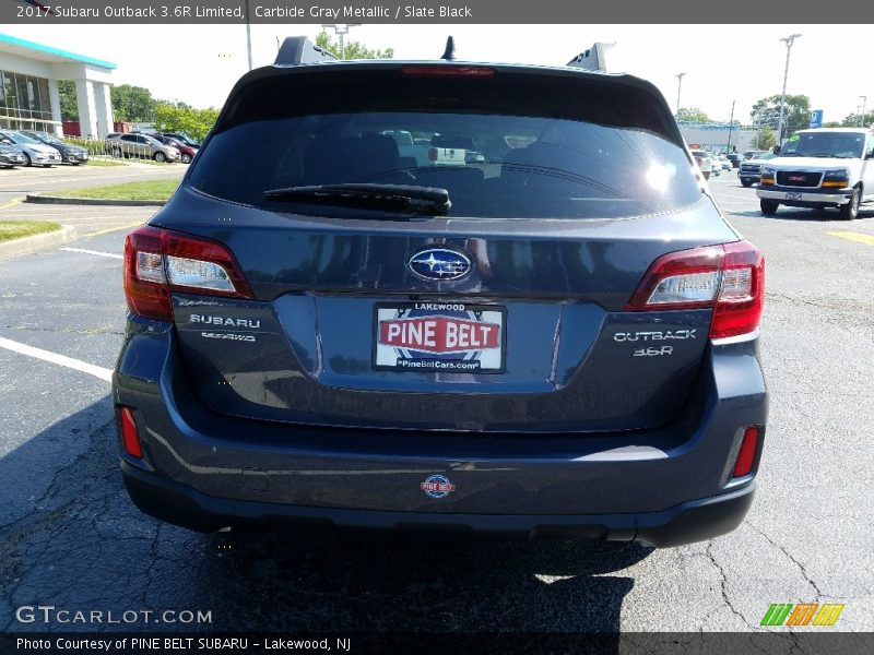 Carbide Gray Metallic / Slate Black 2017 Subaru Outback 3.6R Limited
