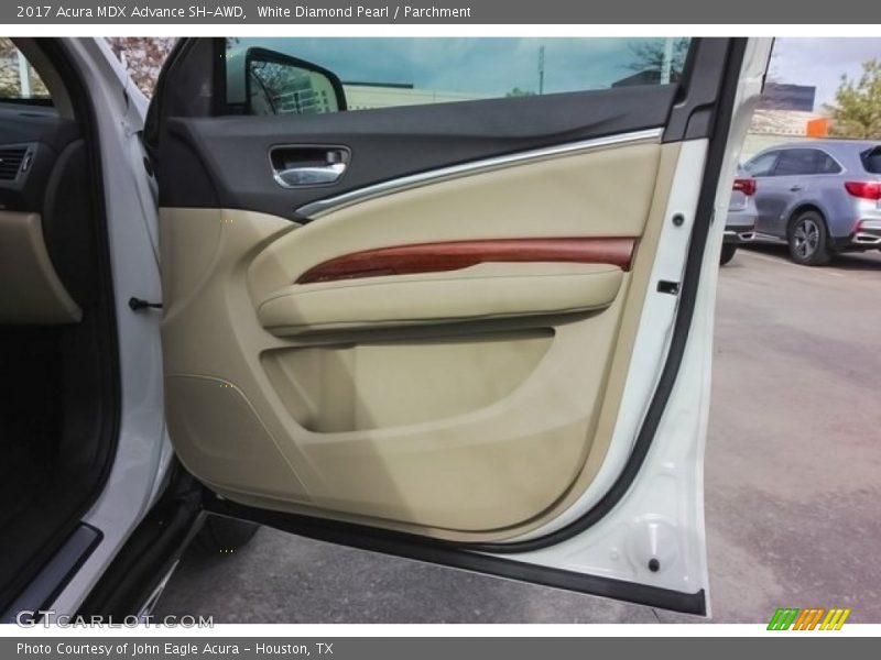 White Diamond Pearl / Parchment 2017 Acura MDX Advance SH-AWD