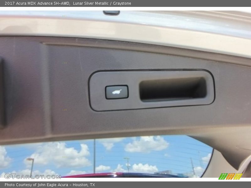 Lunar Silver Metallic / Graystone 2017 Acura MDX Advance SH-AWD