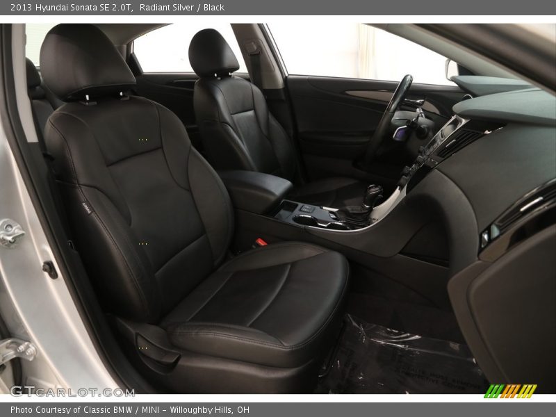 Radiant Silver / Black 2013 Hyundai Sonata SE 2.0T