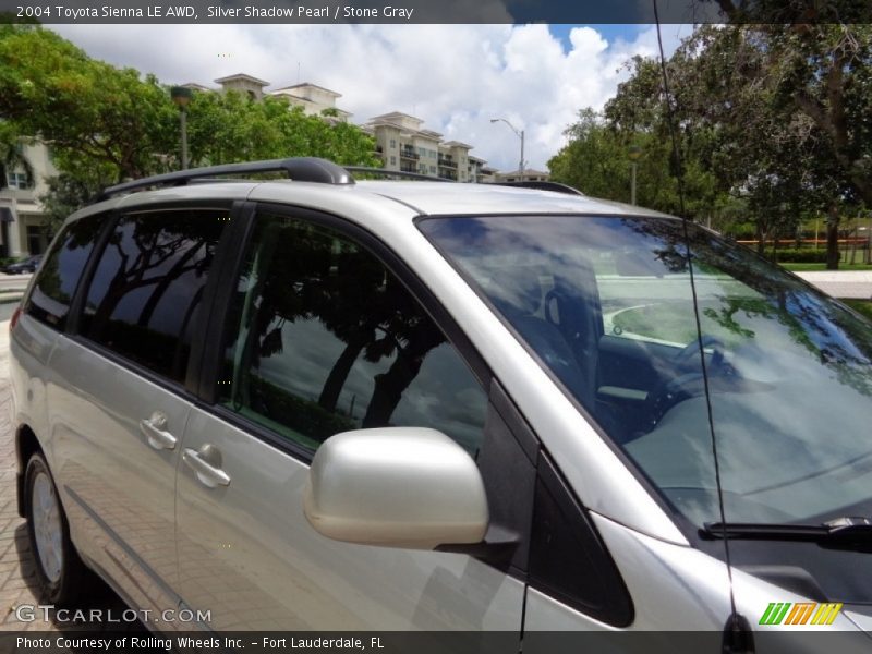 Silver Shadow Pearl / Stone Gray 2004 Toyota Sienna LE AWD