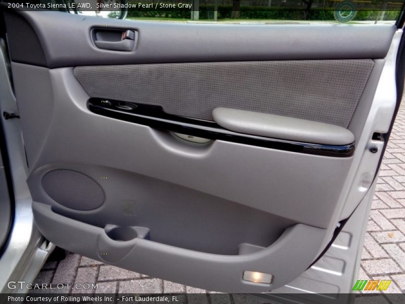 Silver Shadow Pearl / Stone Gray 2004 Toyota Sienna LE AWD