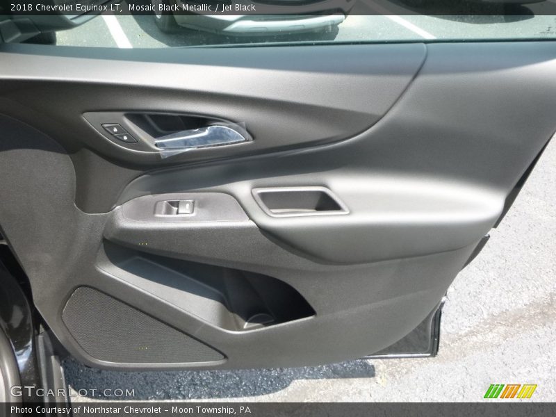 Mosaic Black Metallic / Jet Black 2018 Chevrolet Equinox LT