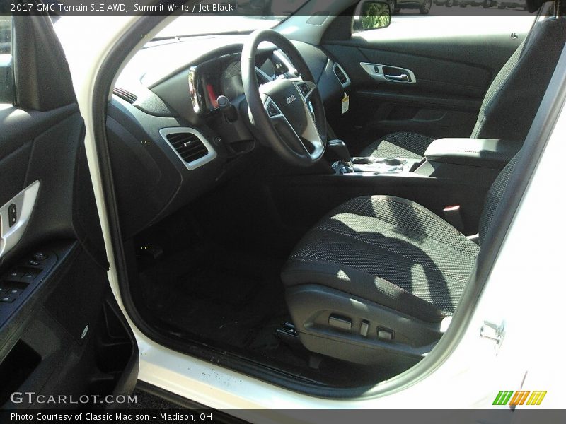 Summit White / Jet Black 2017 GMC Terrain SLE AWD