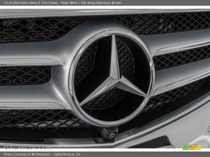 Polar White / Silk Beige/Espresso Brown 2016 Mercedes-Benz E 350 Sedan