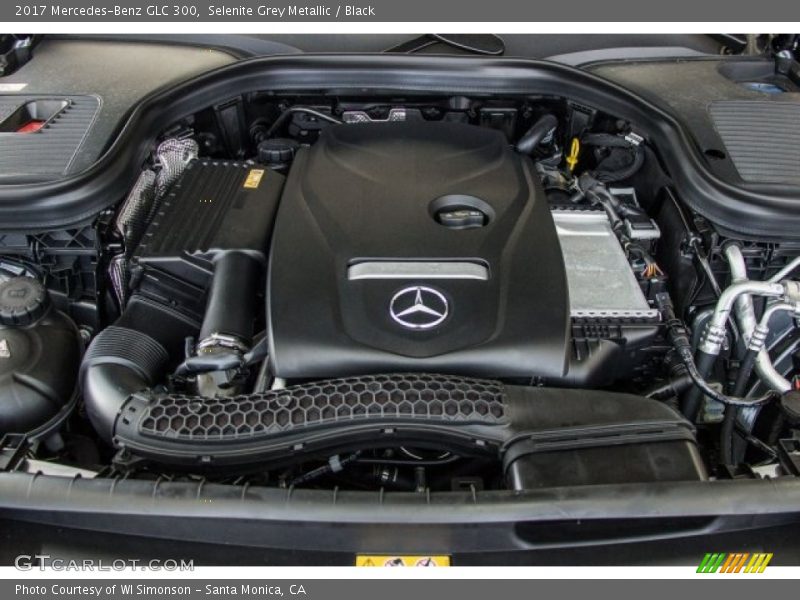 Selenite Grey Metallic / Black 2017 Mercedes-Benz GLC 300