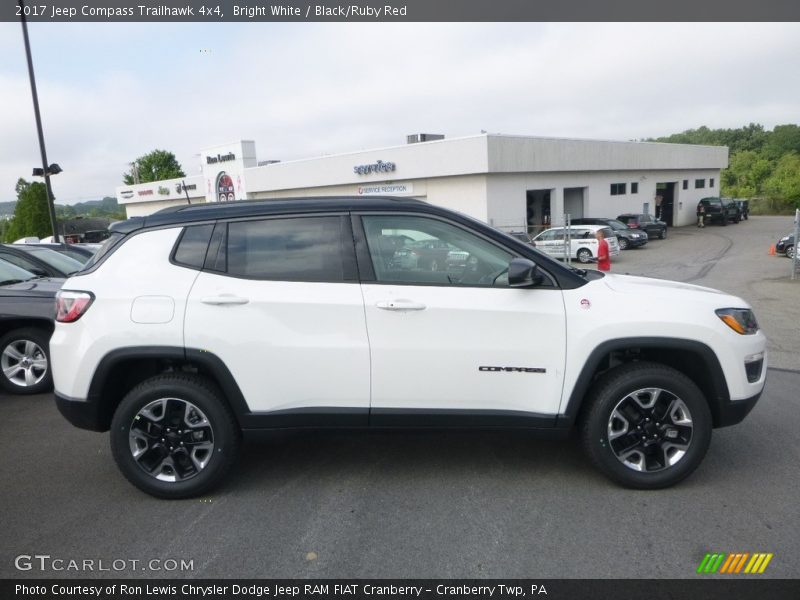 Bright White / Black/Ruby Red 2017 Jeep Compass Trailhawk 4x4