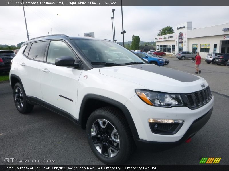 Bright White / Black/Ruby Red 2017 Jeep Compass Trailhawk 4x4