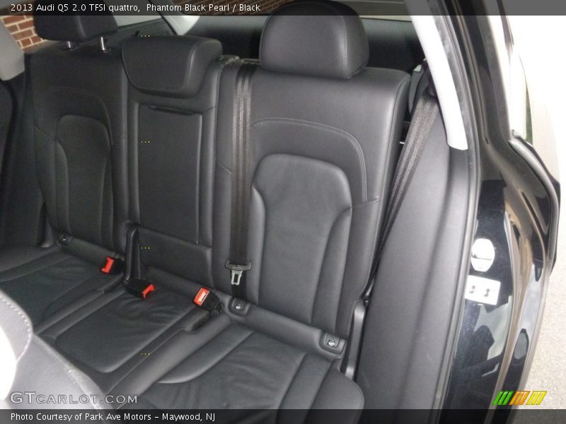 Phantom Black Pearl / Black 2013 Audi Q5 2.0 TFSI quattro