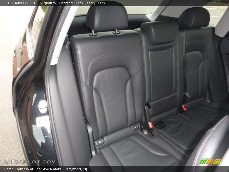 Phantom Black Pearl / Black 2013 Audi Q5 2.0 TFSI quattro