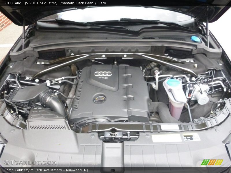 Phantom Black Pearl / Black 2013 Audi Q5 2.0 TFSI quattro