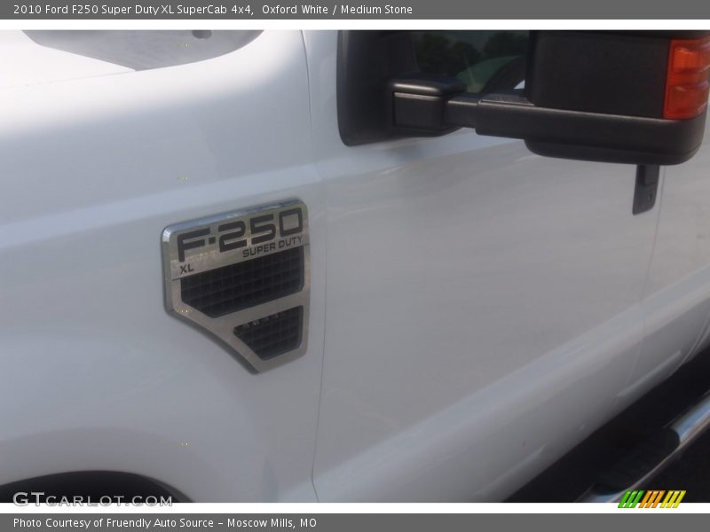 Oxford White / Medium Stone 2010 Ford F250 Super Duty XL SuperCab 4x4