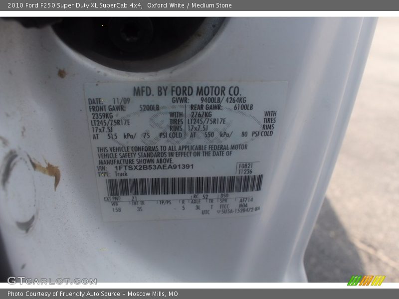 Oxford White / Medium Stone 2010 Ford F250 Super Duty XL SuperCab 4x4