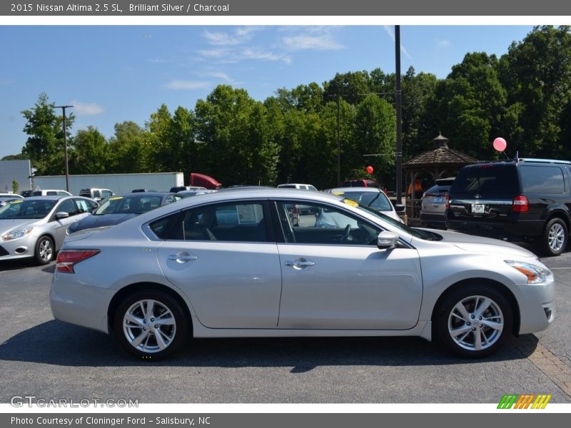 Brilliant Silver / Charcoal 2015 Nissan Altima 2.5 SL