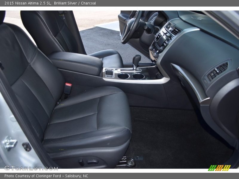 Brilliant Silver / Charcoal 2015 Nissan Altima 2.5 SL