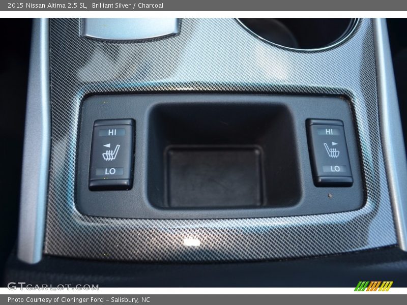 Brilliant Silver / Charcoal 2015 Nissan Altima 2.5 SL