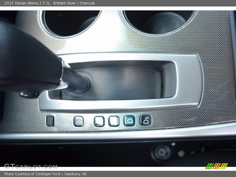 Brilliant Silver / Charcoal 2015 Nissan Altima 2.5 SL