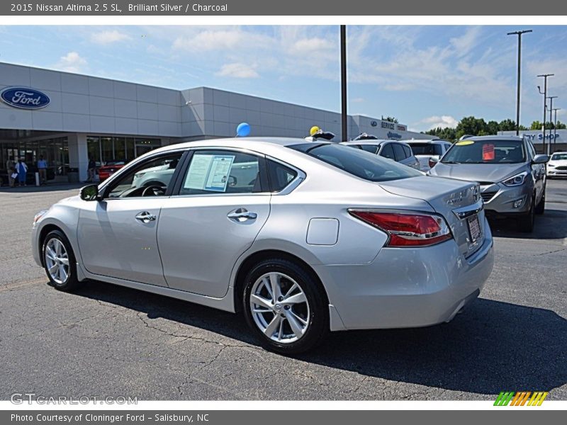 Brilliant Silver / Charcoal 2015 Nissan Altima 2.5 SL