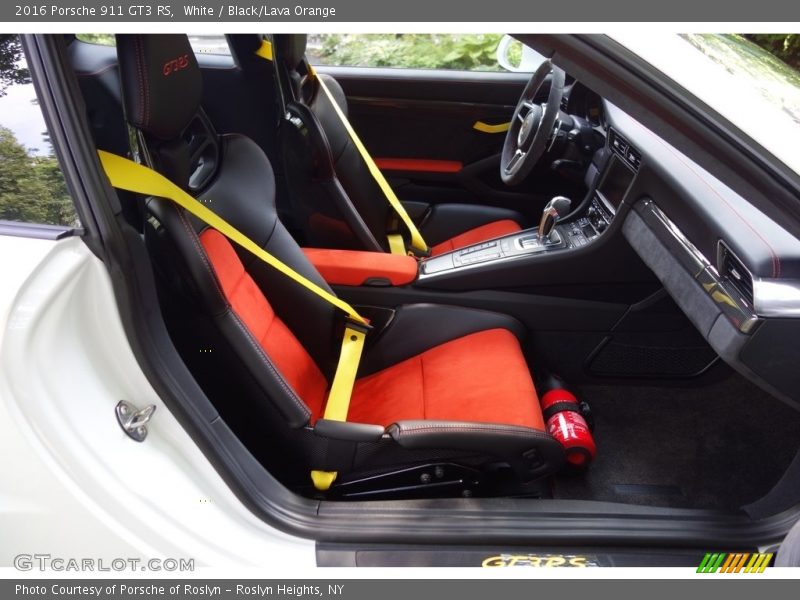 Front Seat of 2016 911 GT3 RS