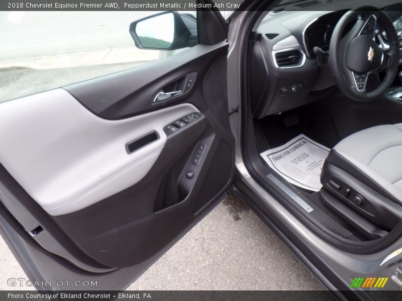 Pepperdust Metallic / Medium Ash Gray 2018 Chevrolet Equinox Premier AWD