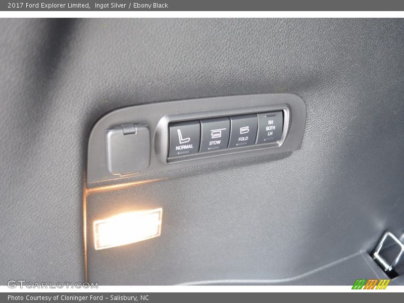 Ingot Silver / Ebony Black 2017 Ford Explorer Limited