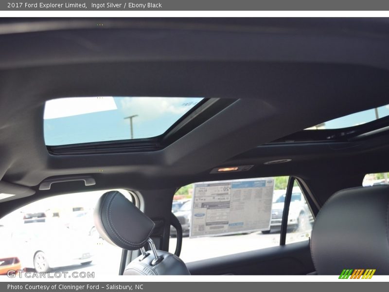 Ingot Silver / Ebony Black 2017 Ford Explorer Limited