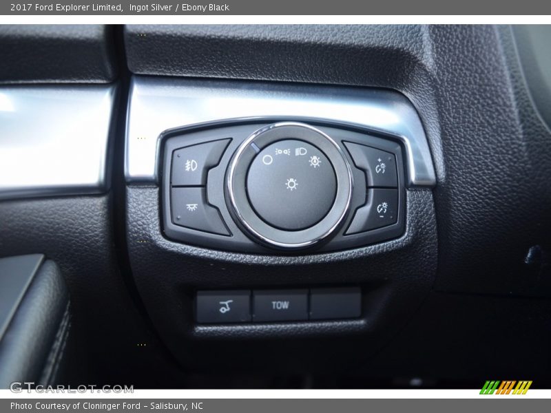 Ingot Silver / Ebony Black 2017 Ford Explorer Limited