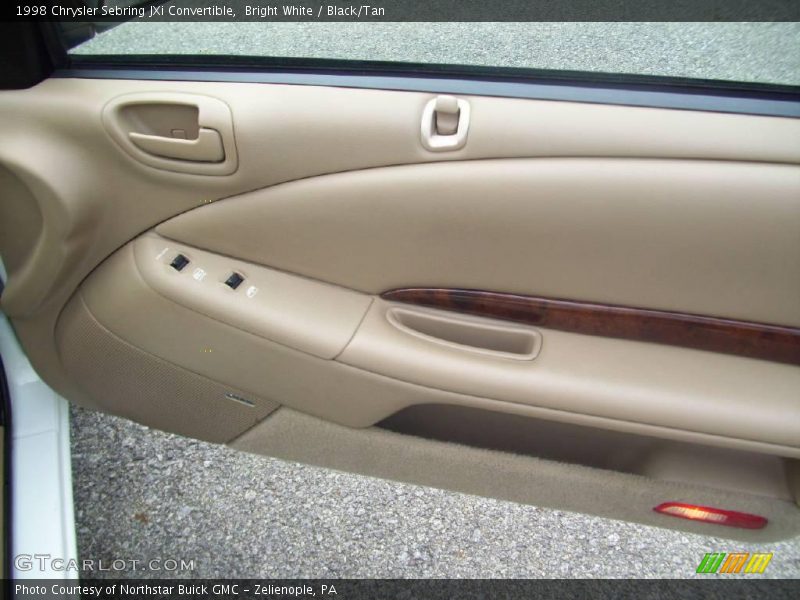 Bright White / Black/Tan 1998 Chrysler Sebring JXi Convertible