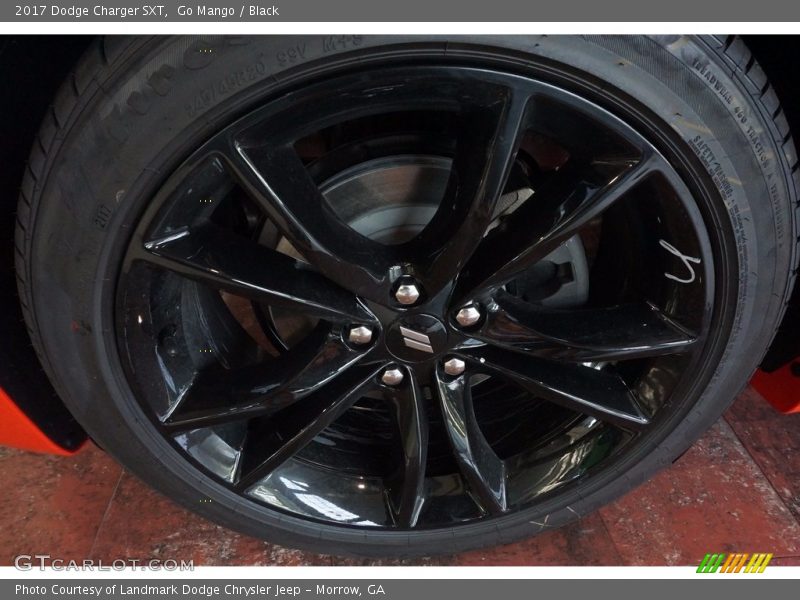 Go Mango / Black 2017 Dodge Charger SXT