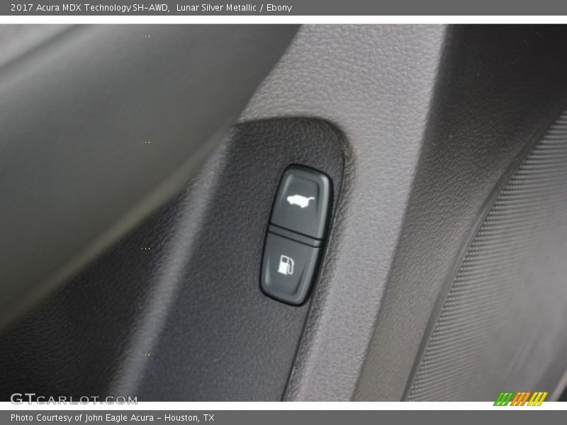 Lunar Silver Metallic / Ebony 2017 Acura MDX Technology SH-AWD