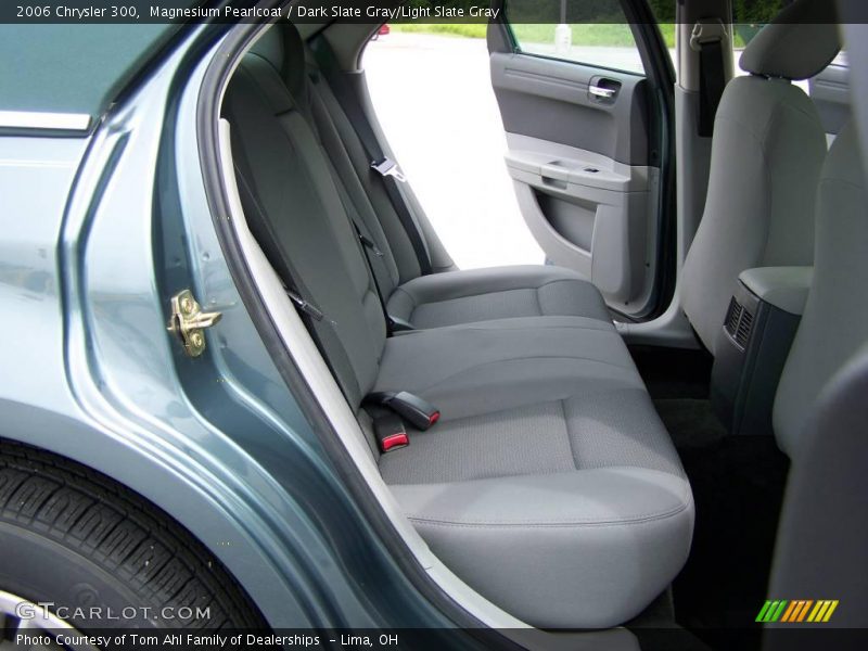 Magnesium Pearlcoat / Dark Slate Gray/Light Slate Gray 2006 Chrysler 300