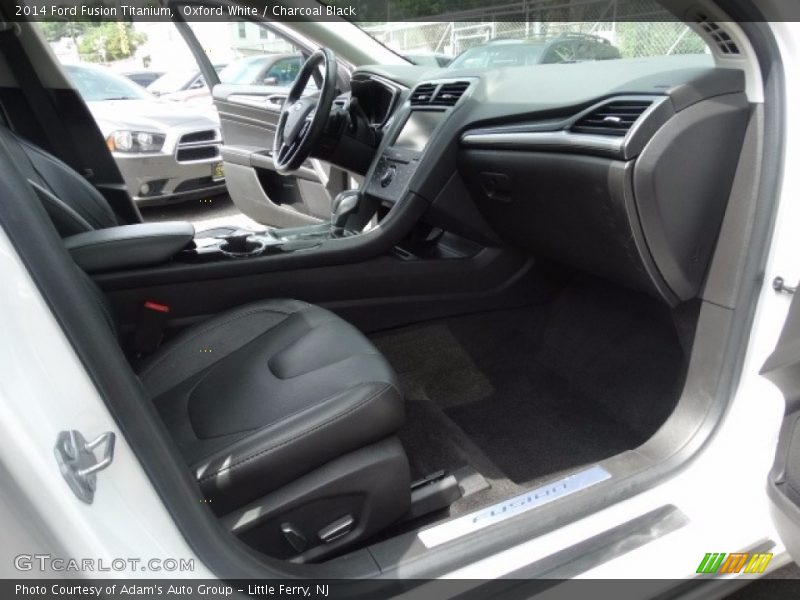 Oxford White / Charcoal Black 2014 Ford Fusion Titanium