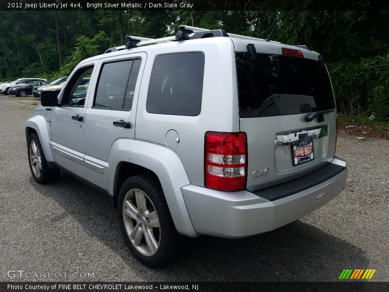 Bright Silver Metallic / Dark Slate Gray 2012 Jeep Liberty Jet 4x4
