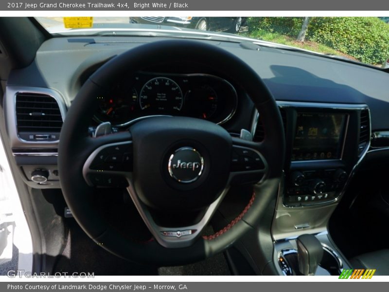 Bright White / Black 2017 Jeep Grand Cherokee Trailhawk 4x4