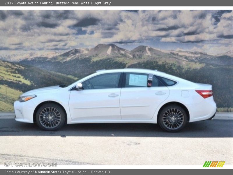 Blizzard Pearl White / Light Gray 2017 Toyota Avalon Touring