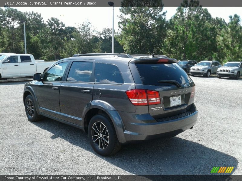 Granite Pearl-Coat / Black 2017 Dodge Journey SE