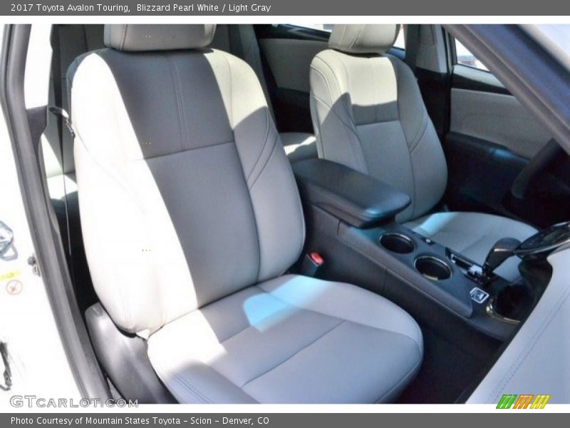 Blizzard Pearl White / Light Gray 2017 Toyota Avalon Touring