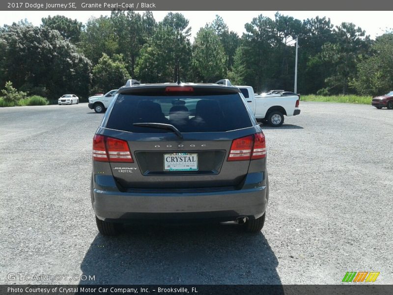 Granite Pearl-Coat / Black 2017 Dodge Journey SE