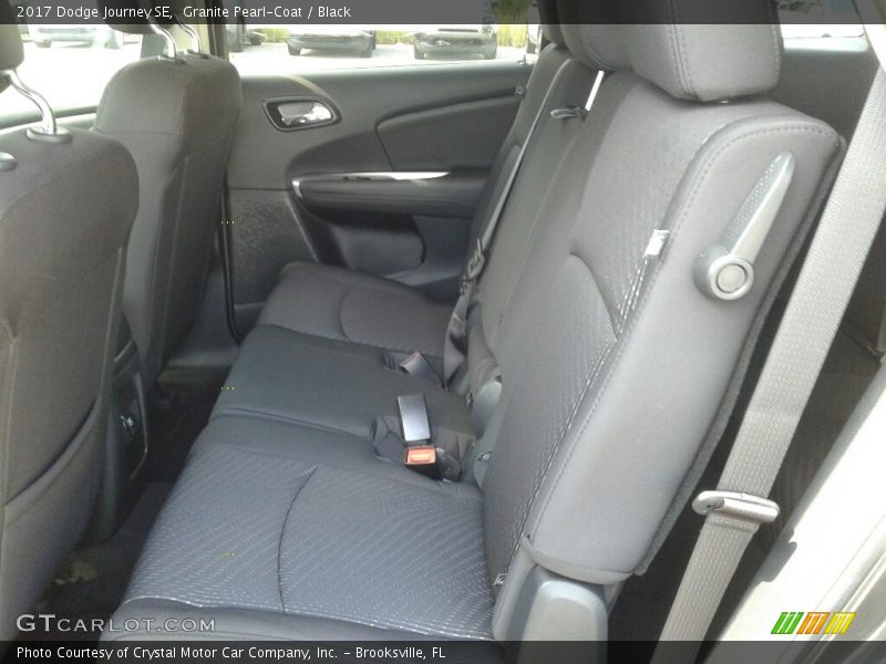 Granite Pearl-Coat / Black 2017 Dodge Journey SE