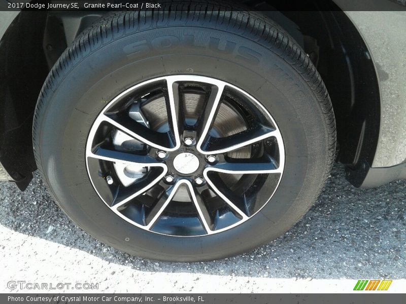 Granite Pearl-Coat / Black 2017 Dodge Journey SE