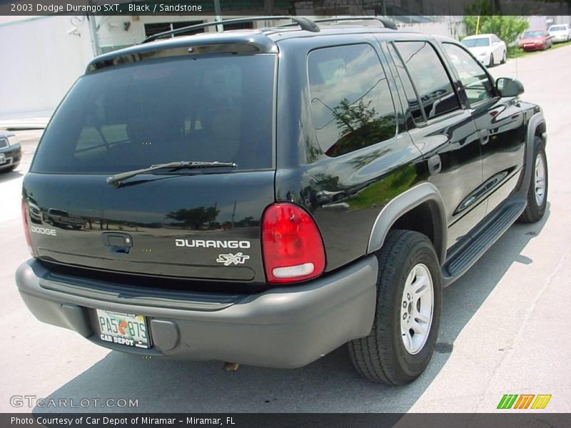 Black / Sandstone 2003 Dodge Durango SXT