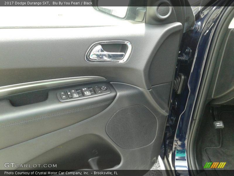 Blu By You Pearl / Black 2017 Dodge Durango SXT