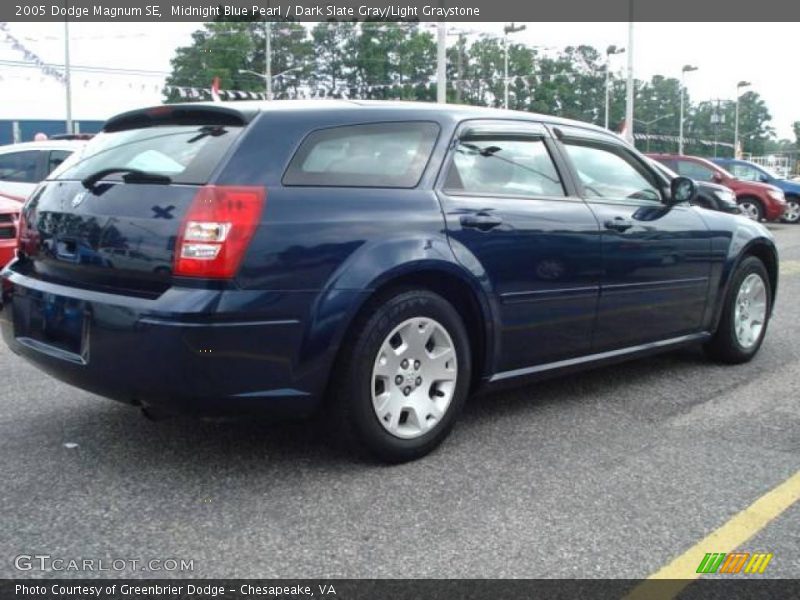 Midnight Blue Pearl / Dark Slate Gray/Light Graystone 2005 Dodge Magnum SE