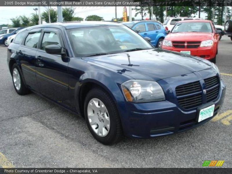 Midnight Blue Pearl / Dark Slate Gray/Light Graystone 2005 Dodge Magnum SE
