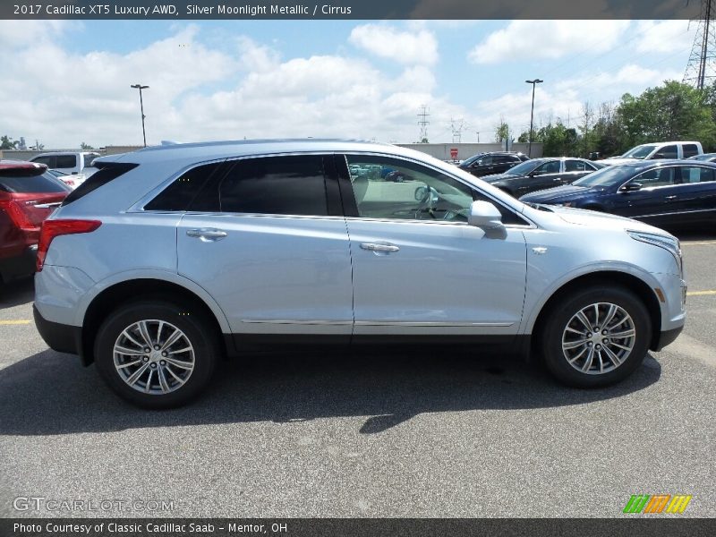 Silver Moonlight Metallic / Cirrus 2017 Cadillac XT5 Luxury AWD